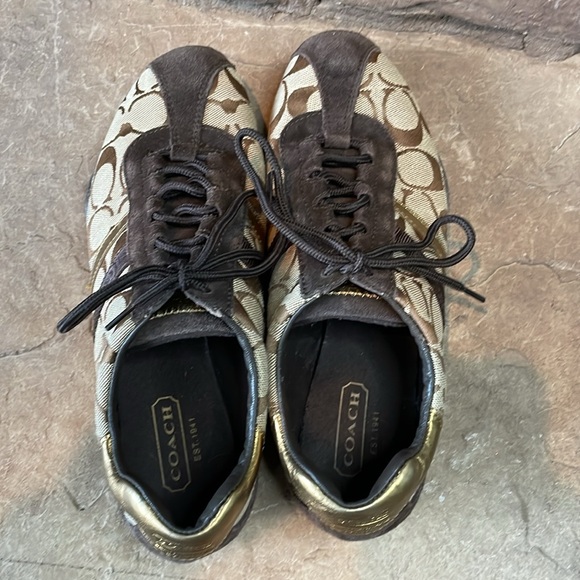 Coach Katelyn’s💥 - Picture 5 of 6